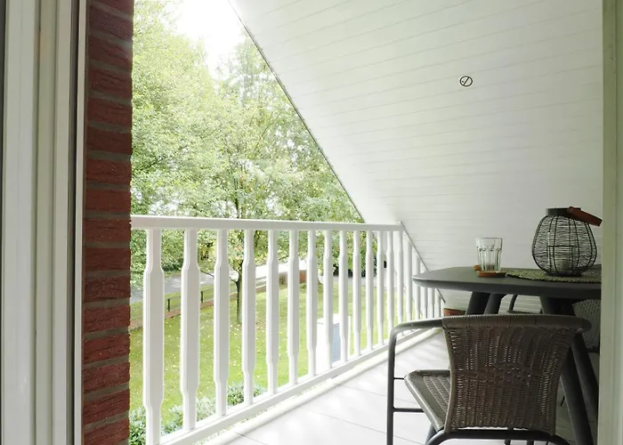 Nordische Huus - Hyggelig, Mit Fußbodenheizung, Balkon, Glasfaser-internet Und Wallbox * Beverstedt