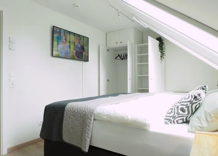Nordische Huus - Hyggelig, Mit Fußbodenheizung, Balkon, Glasfaser-internet Und Wallbox Beverstedt