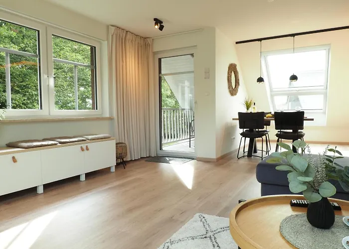 Nordische Huus - Hyggelig, Mit Fußbodenheizung, Balkon, Glasfaser-internet Und Wallbox Apartment