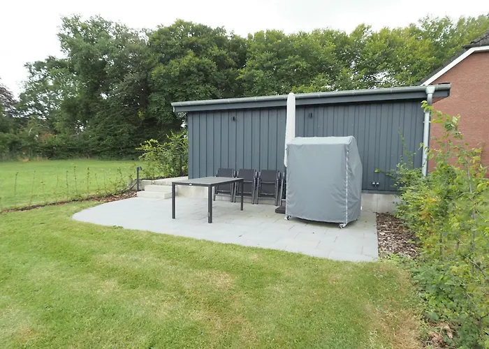 Nordische Huus - Hyggelig, Mit Fußbodenheizung, Balkon, Glasfaser-internet Und Wallbox Apartment *